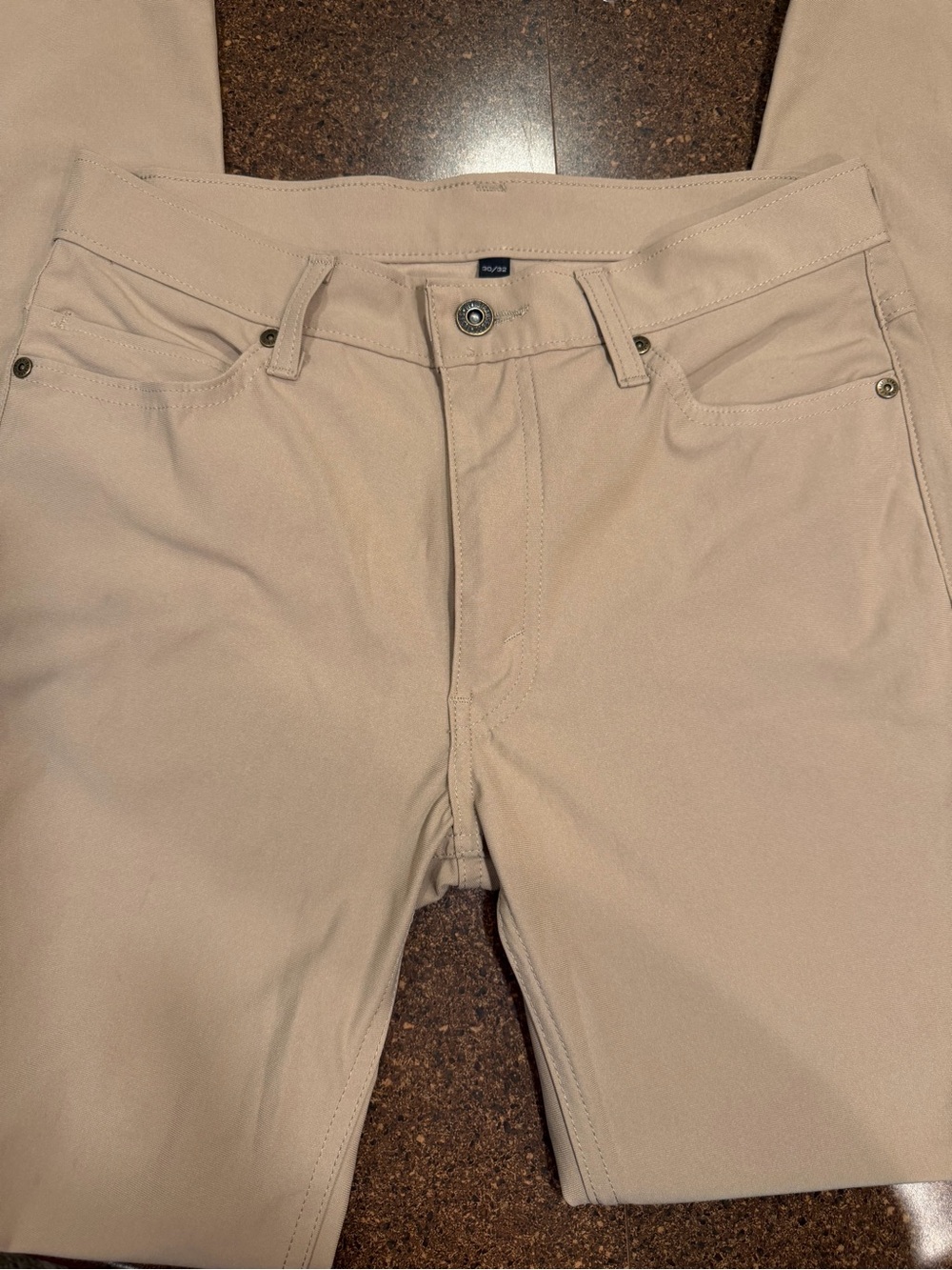 Men's Slim Fit Levi's 511 Tan Pants w stretch fit